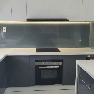 Hoàn thiện lắp đặt tủ bếp nhà anh hùng villa pacrk quận 9