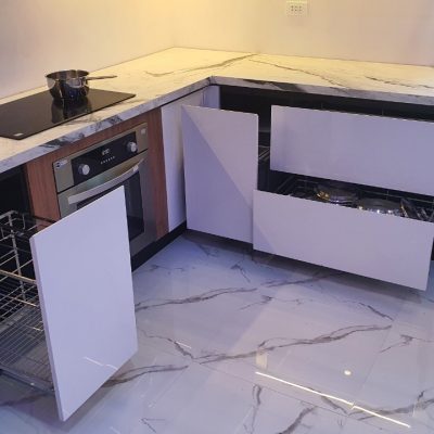 Tủ bếp nhựa nhà vườn nhà anh thy ở gia lai