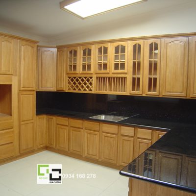 Tủ bếp gỗ tự nhiên 17